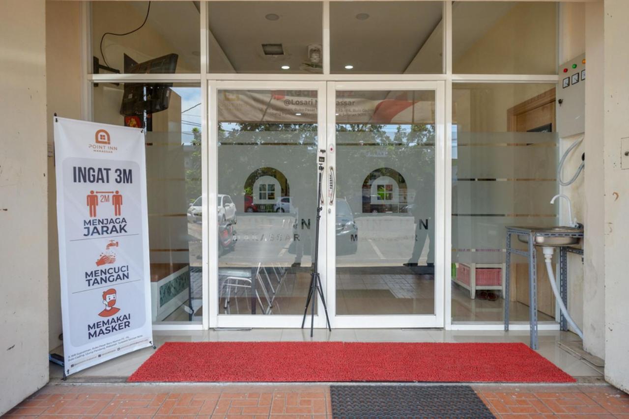 Reddoorz Plus @ Losari Makassar Exterior photo